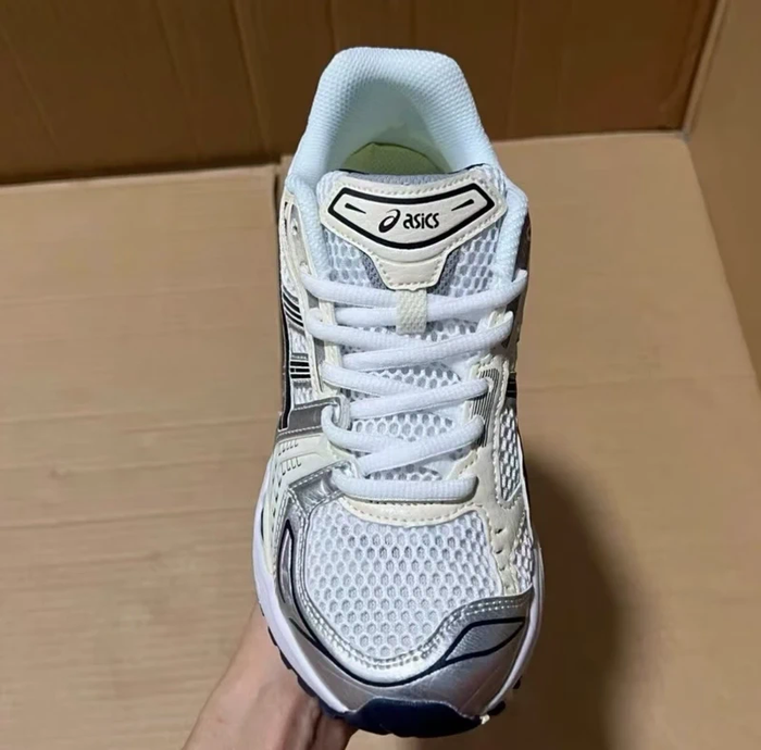 Asics Gel-Kayano 14 Blanc Argent Noir 44 - photo numéro 3