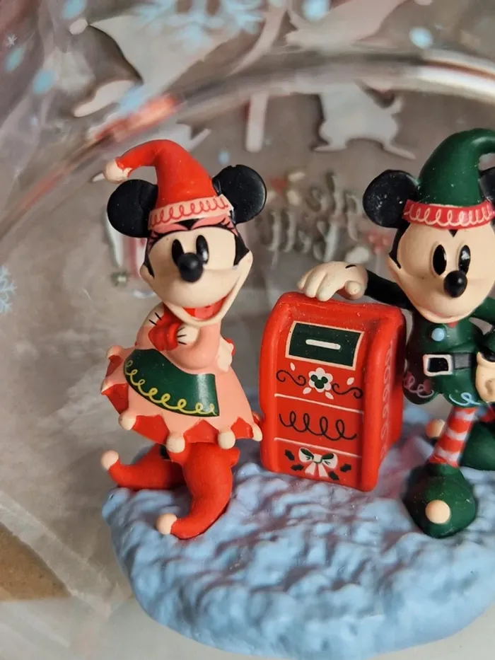 D308 Disney Mickey Mouse and Minnie Mouse Festive Glass Droplet Ornament