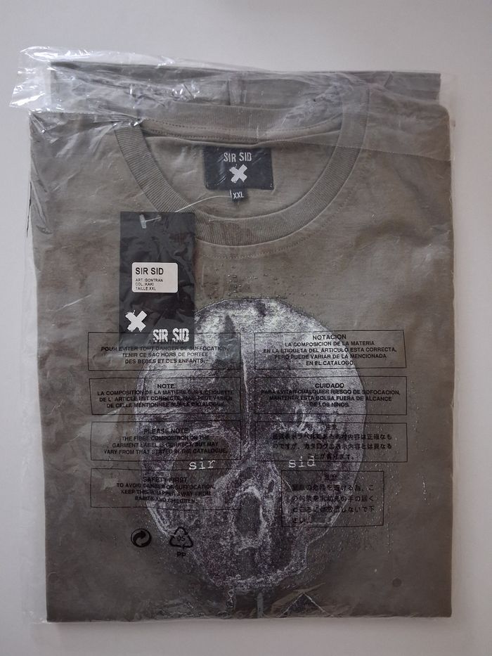 Tee-shirt imprimé tête de mort - photo numéro 6