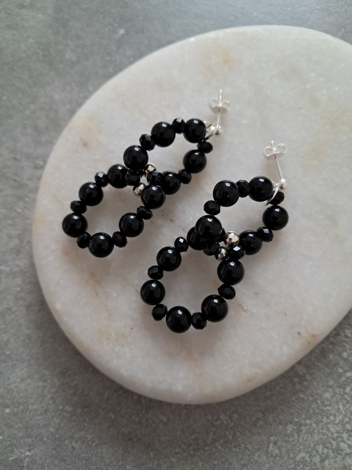 Boucles d'oreilles noires