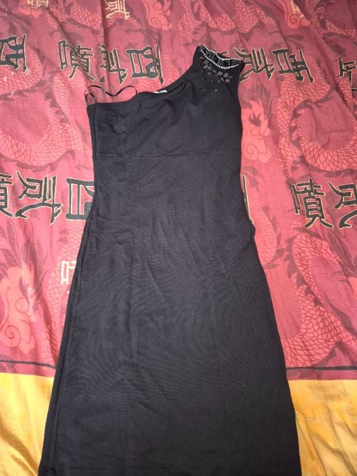 Robe courte noire femme