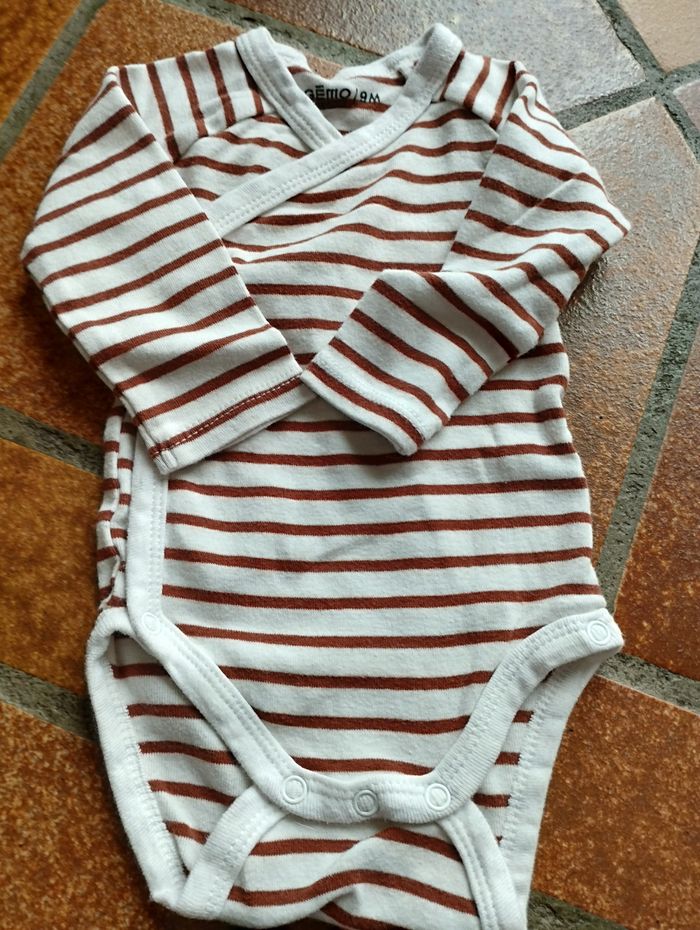 Lot de 3 bodies - photo numéro 3