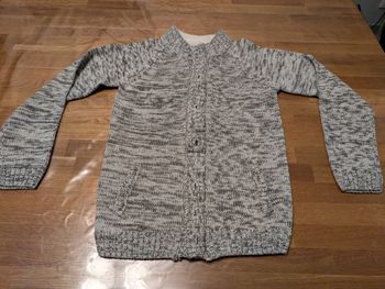 Gilet garçon 12 ans Gémo 
Très bon état