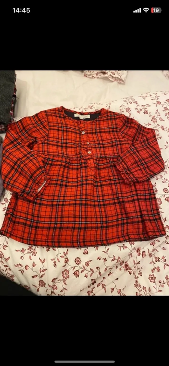Chemise rouge