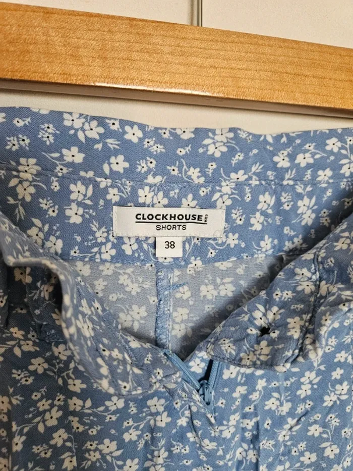 Short clockhouse taille 38 - photo numéro 2