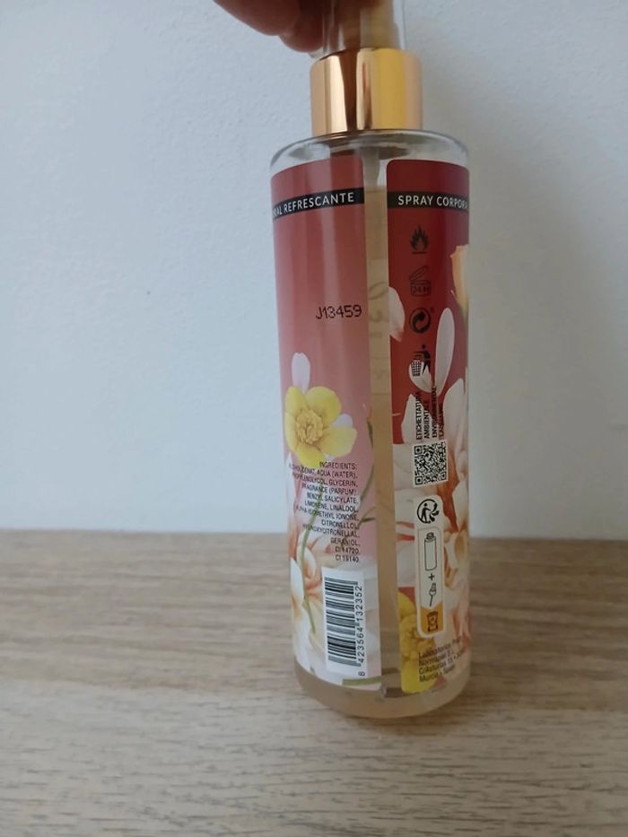 Brume Queen's by Prady senteur florales neuve - photo numéro 2