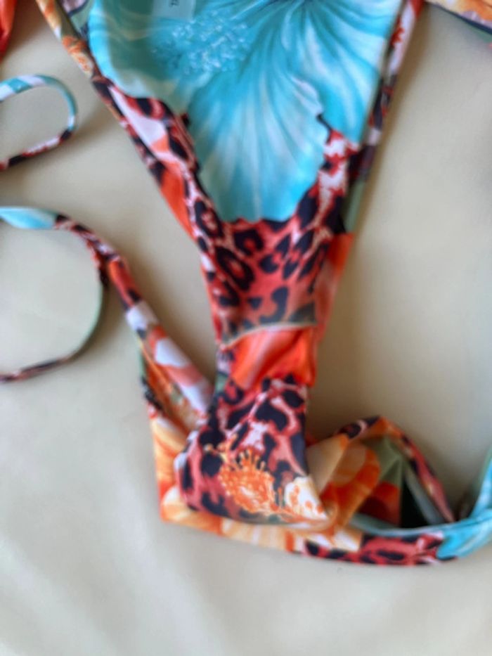 Bas de culotte de maillot de bains femme neuf coloré style tanga - photo numéro 5