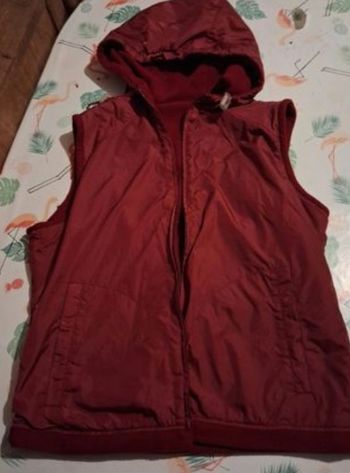 Veste a capuche réversible pour femme sans manche