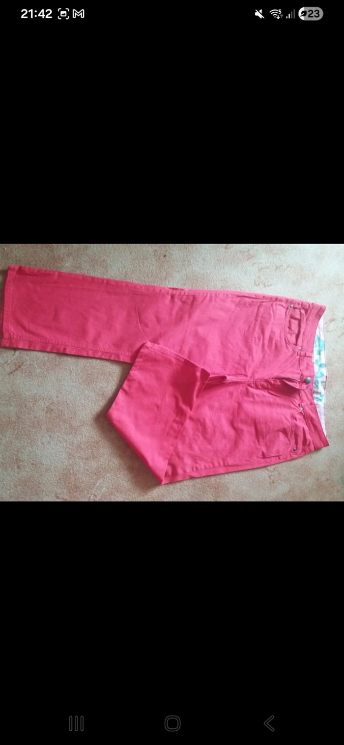 Jean femme rouge - photo numéro 3