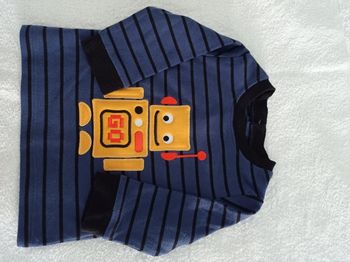 Pull manches longues motif petit robot bleu foncé taille 6 mois