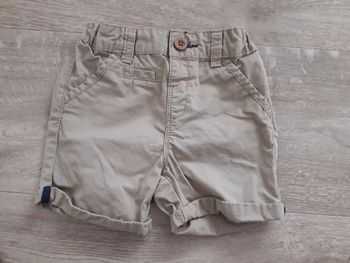Short Kiabi 18 mois