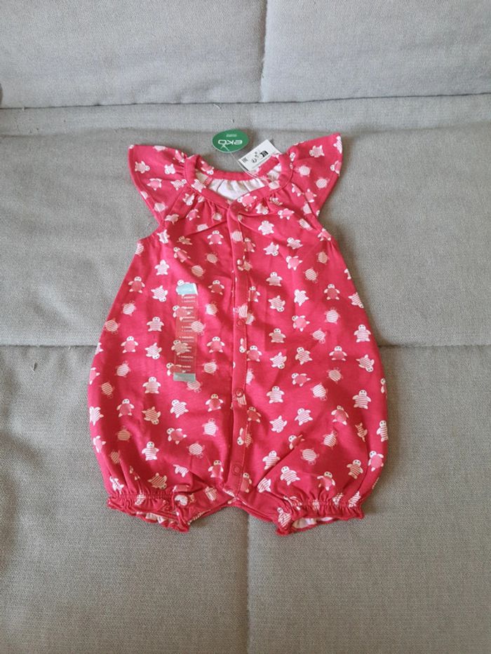 Combishort Obaïbi taille 1 mois neuf avec étiquettes