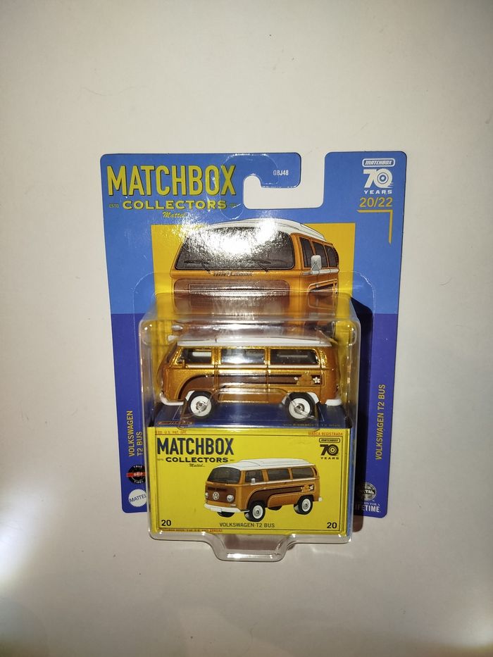 Matchbox Volkswagen T2 Bus (1970) Collectors Series 2023