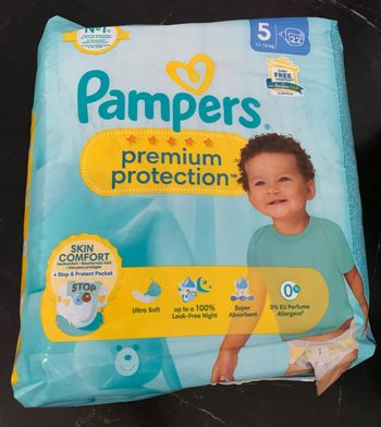 Pampers premium collection taille 5