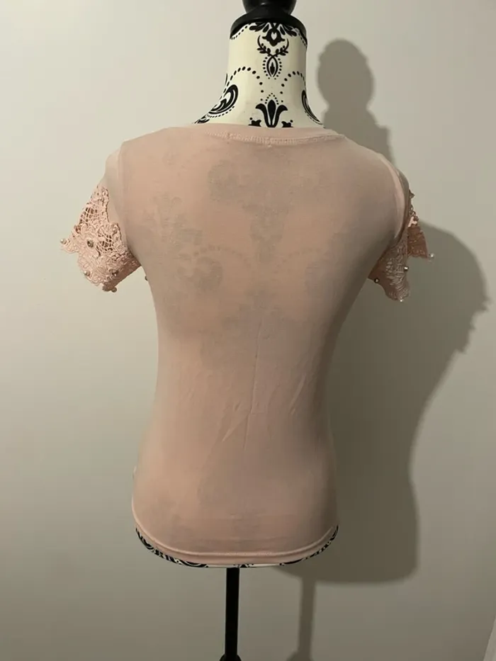 T-shirt à manches courtes rose clair avec perles strass col rond extensible Miss Sara taille 36 - photo numéro 5
