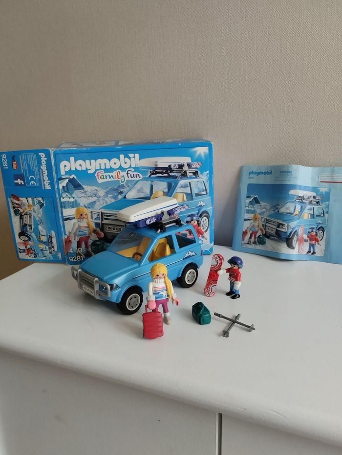 Voiture 4x4 avec coffre de toit Playmobil 9281 - photo numéro 2