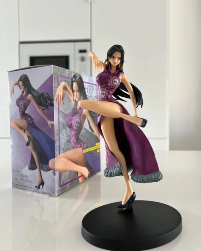 Figurine One Piece Boa Hancock 22cm Luffy roronoa zoro nami sanji shanks sabo uta Niko robin - photo numéro 6