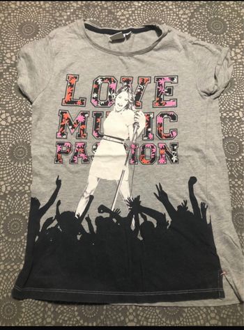 Teeshirt taille 12 ans