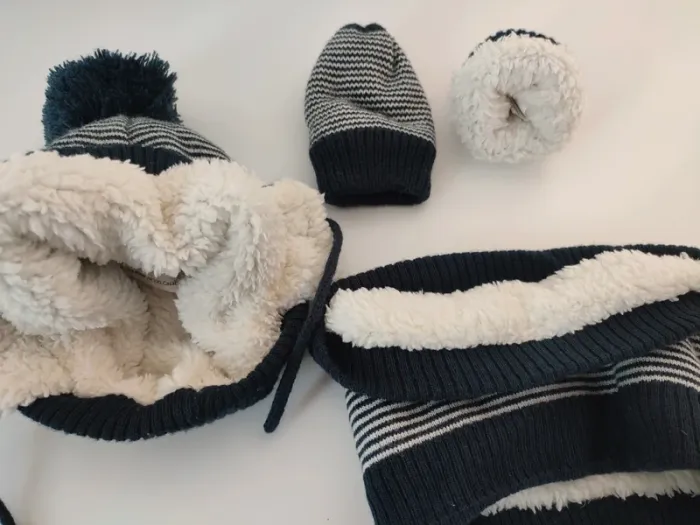 Ensemble bonnet - photo numéro 2