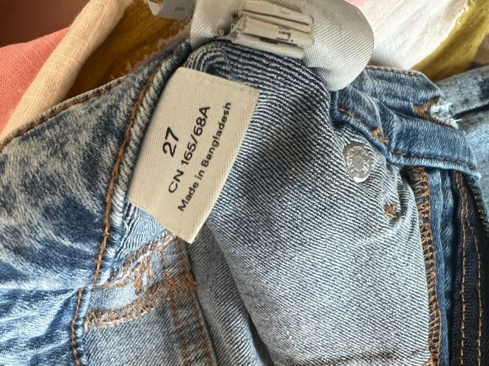 Jean monki bleu taille 27 / 36 - photo numéro 7