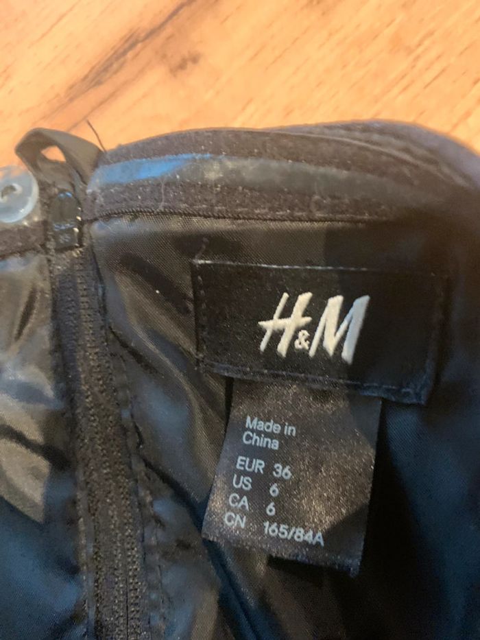 Robe bustier noir pailletée H&M taille 36 - photo numéro 4