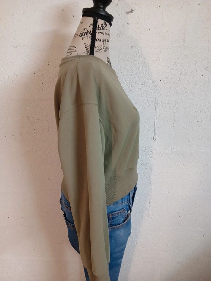 Sweat court taille L Dazy bon etat - photo numéro 7