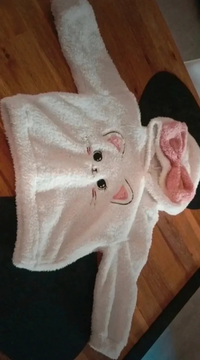 Jolie sweat à capuche pilou chat 5ans shein