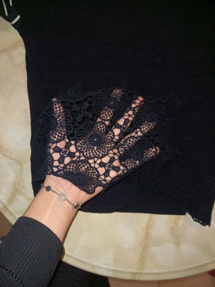 T-shirt noir femme - photo numéro 2