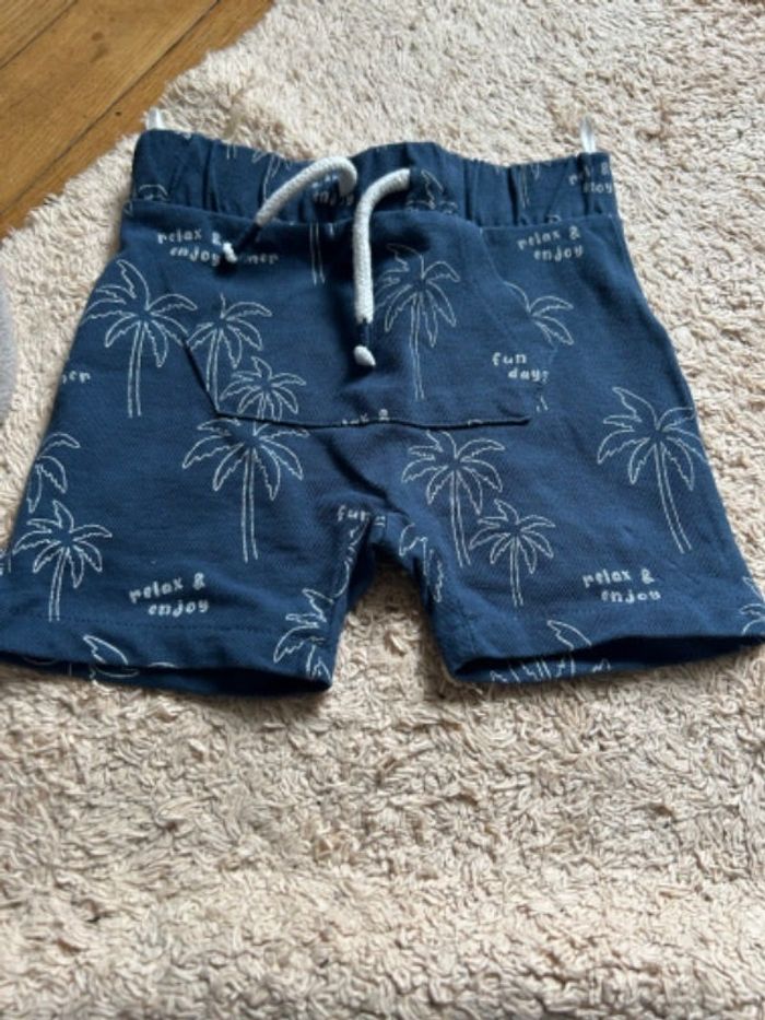 Short bébé garçon taille 9-12 mois
