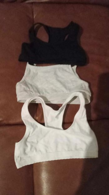 3 brassieres 6-8 ans
