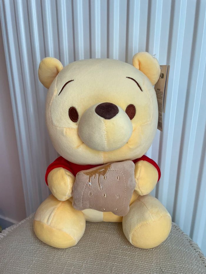 Peluche Disney Winnie l’ourson 🍯 - photo numéro 13
