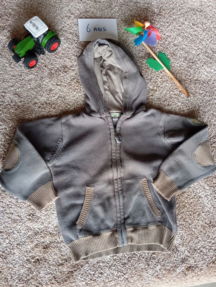 Veste a capuche 6 ans