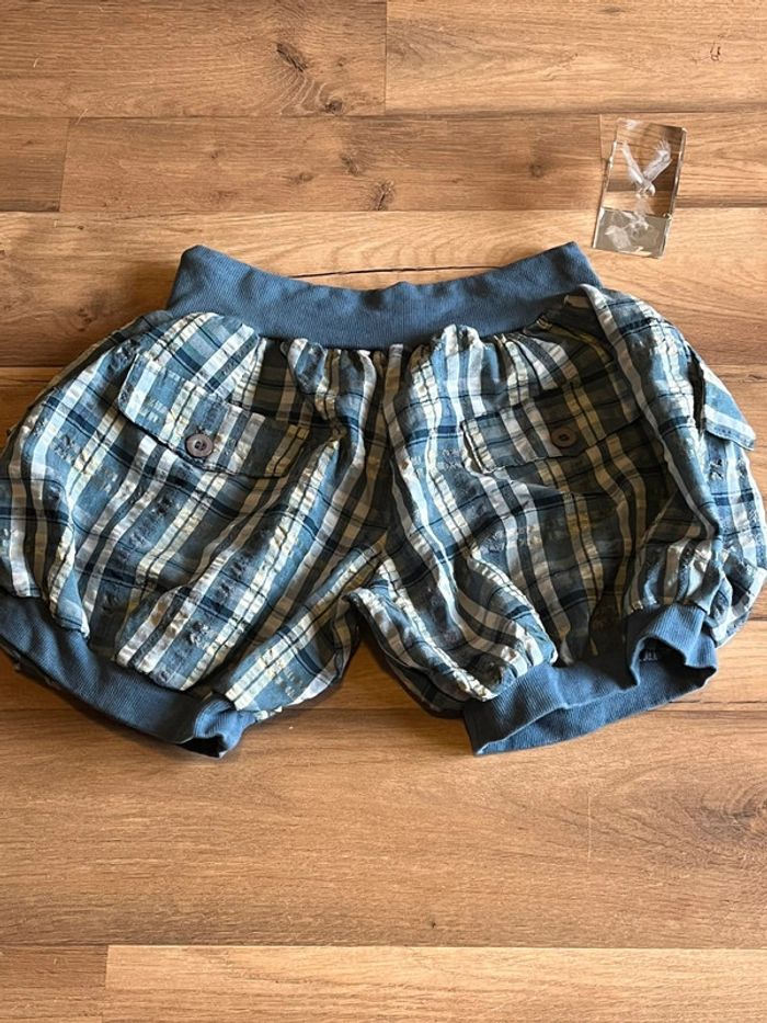 Je vend un short femme taille L très bon etat - photo numéro 2
