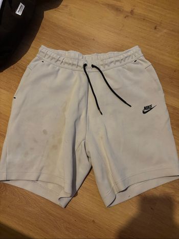 Short Nike beige