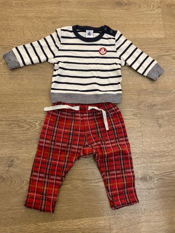 Ensemble petit bateau