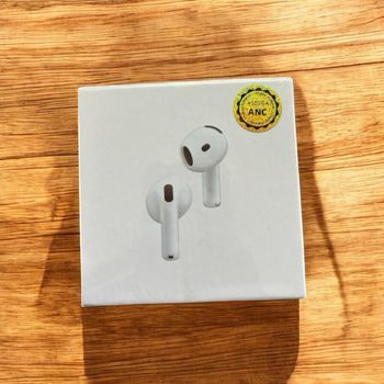AirPods 4 ANC