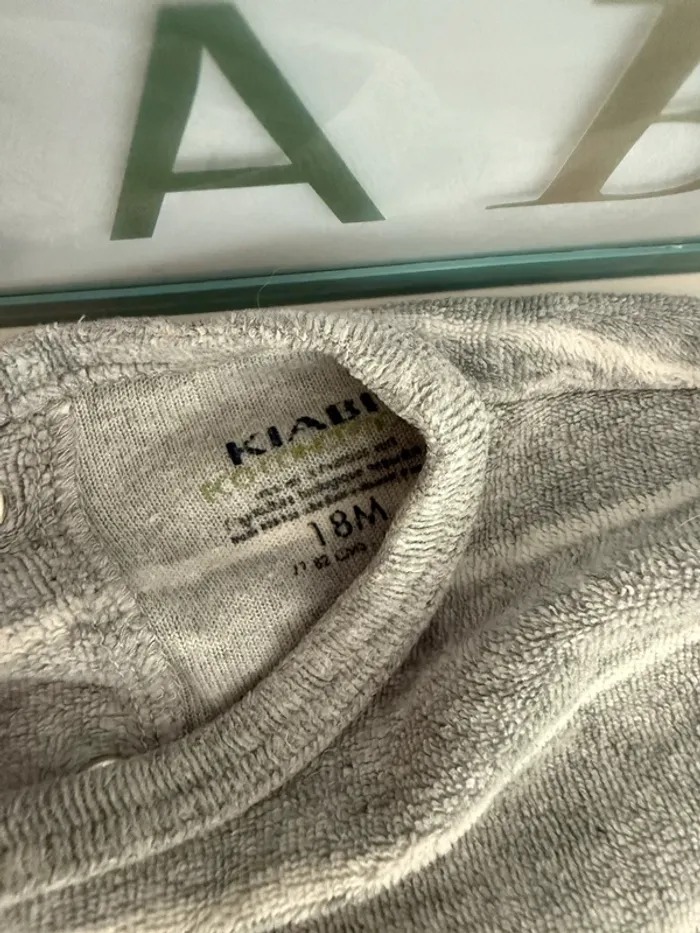 Pyjama velours 18 mois - photo numéro 2