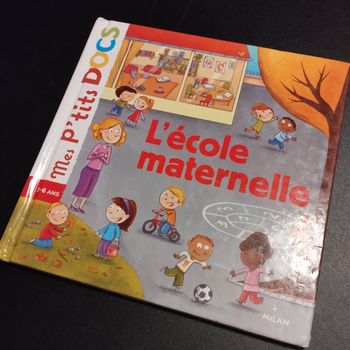 Livre enfant mes p'tits docs école maternelle