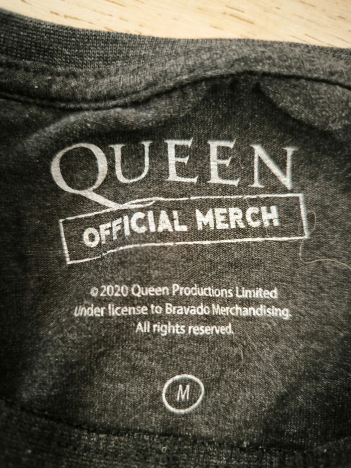 Tee shirt queen M - photo numéro 3
