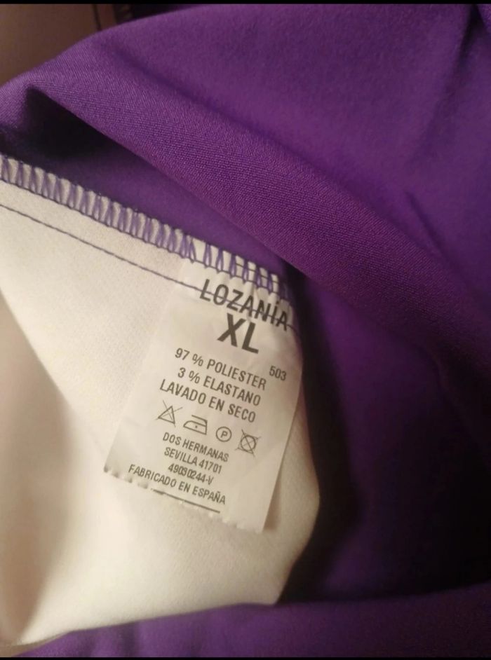 Robe violette rouge blanche - photo numéro 6