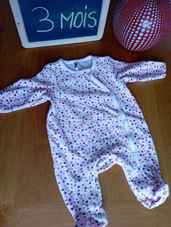 Pyjama Orchestra taille 3 mois en très bon état