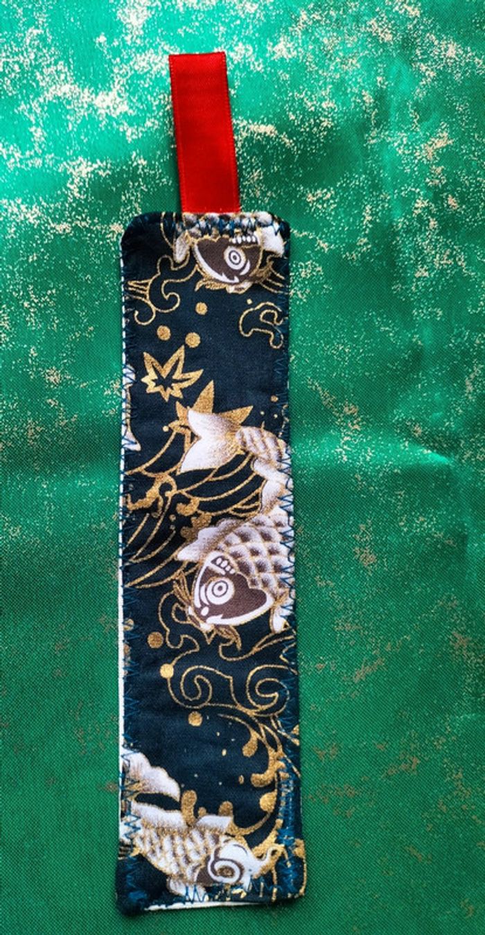 Lot de 10 marque-pages en tissu - photo numéro 8