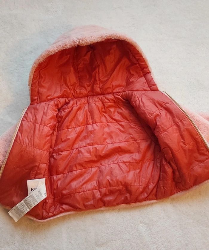 Manteau fausse fourrure rose Kiabi 3 ans. - photo numéro 5