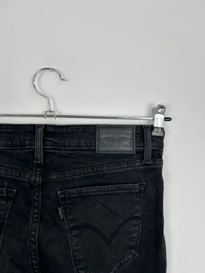 Jean Levi's Femme Noir W29 L30 | 711 Skinny | Taille FR38 | Très Bon État BP202 - photo numéro 8