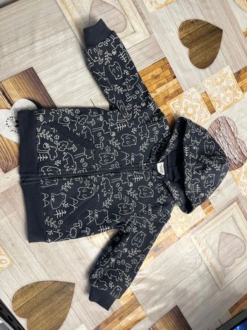 Gilet sweat capuche 12 mois