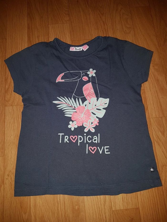 T-shirt 8ans