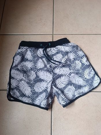 Short de bain Okaïdi 8 ans
