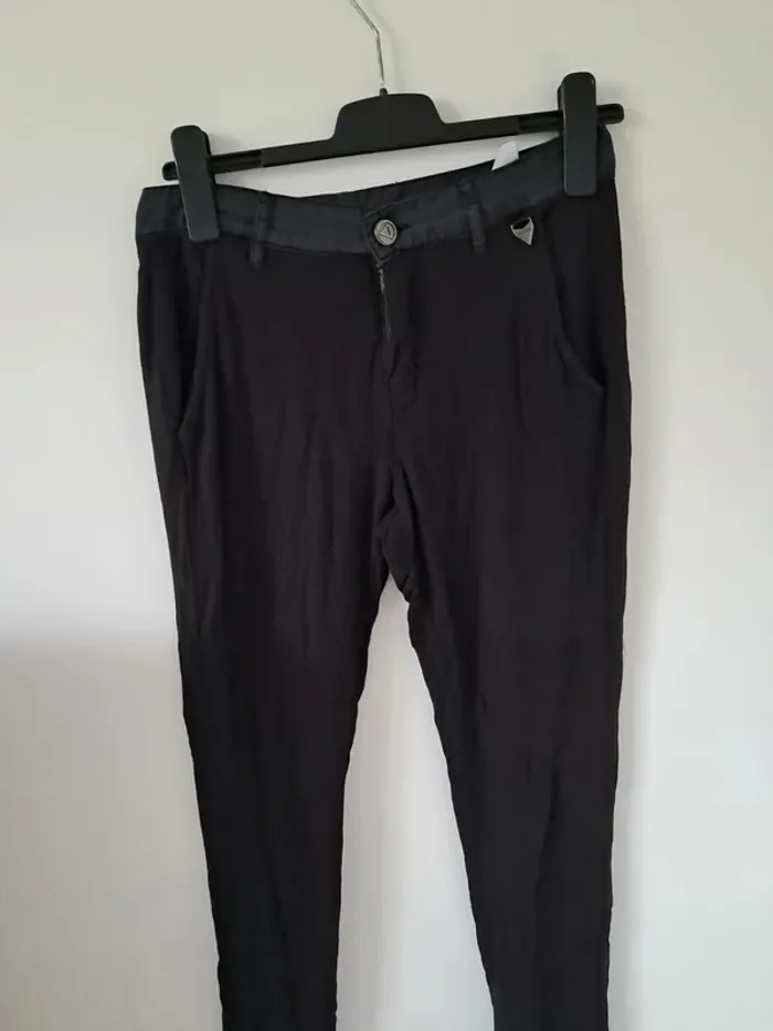 Pantalon leggings Guess - photo numéro 2