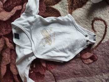 Body et le phare de la baleine 9 mois