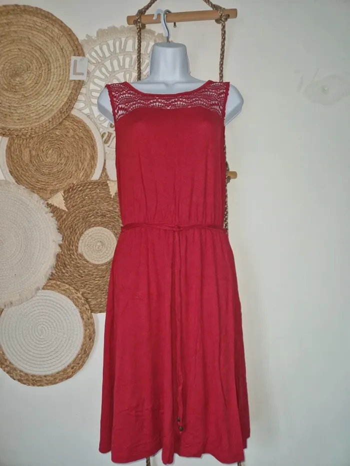 Robe rouge 🚺
